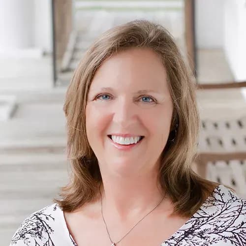Sheri Dermangian, client service coordinator at Vertical Wealth Management